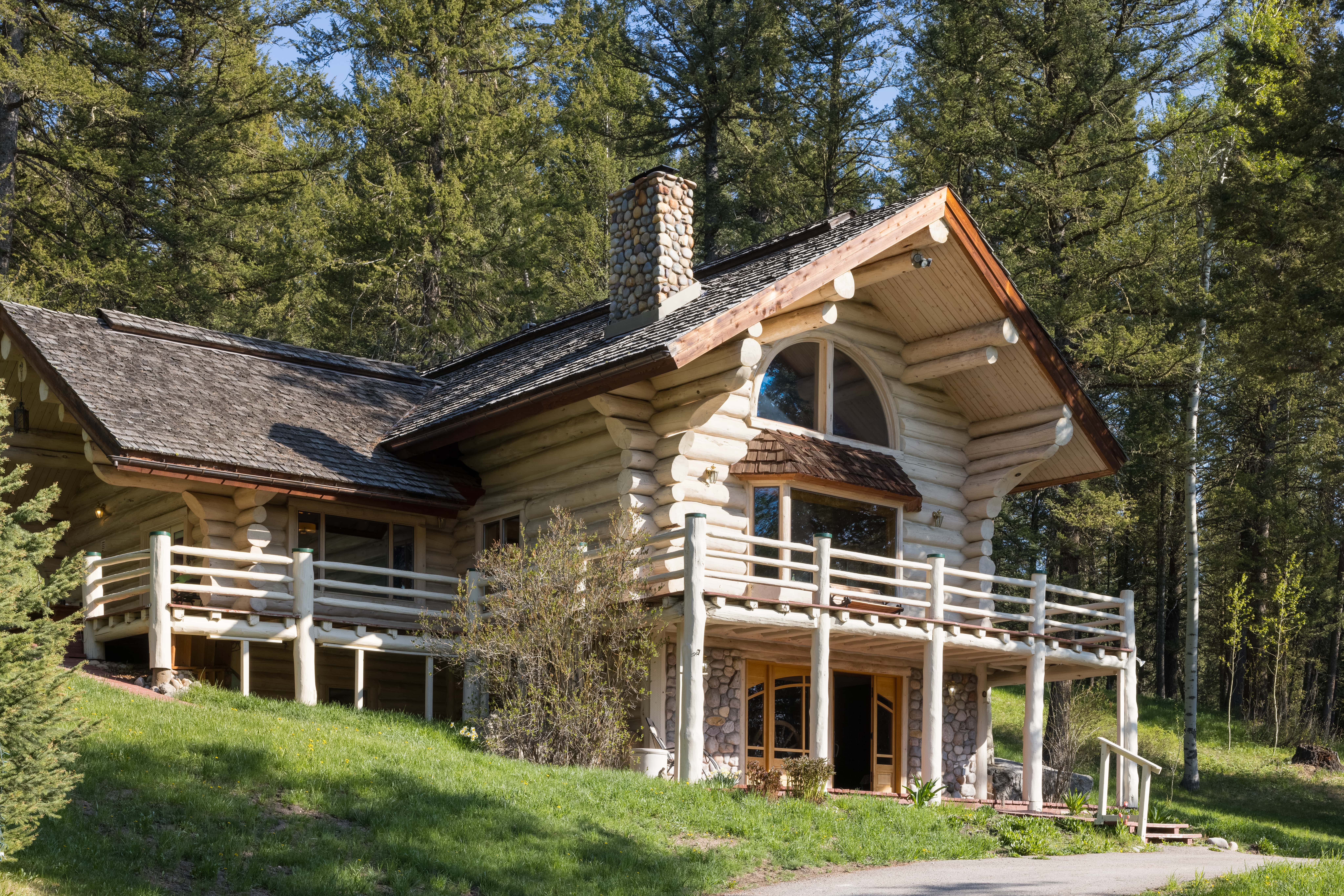 Featured Mountain Retreats for This Spring and Summer